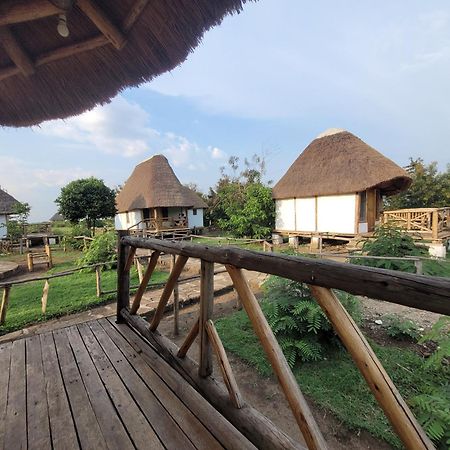 Songbird Safari Lodge & Campsite Katunguru Exterior foto